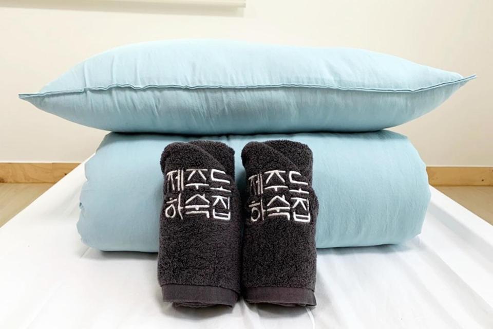 Togŭnnae Jeju Guesthouse מראה חיצוני תמונה