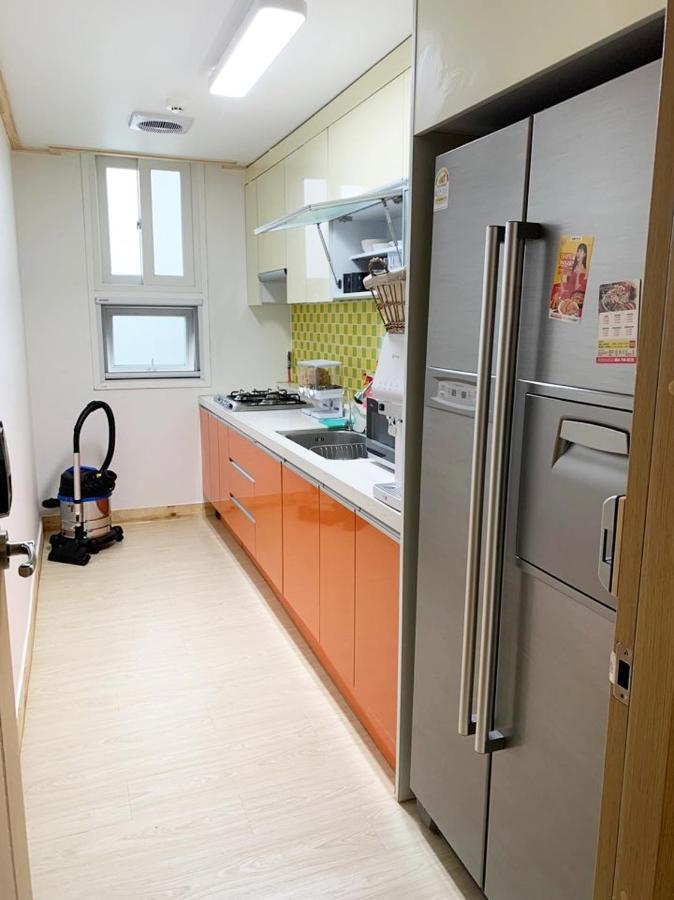 Togŭnnae Jeju Guesthouse מראה חיצוני תמונה